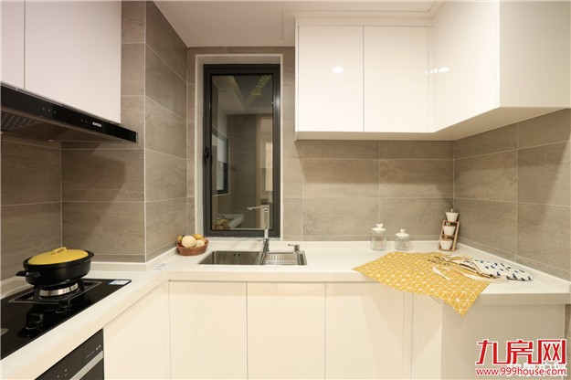 盛世幸福湾:首开售罄 89㎡/115㎡三好户型本周荣耀加推!——九房网 盛世幸福湾:首开售罄 89㎡/115㎡三好户型本周荣耀加推!——九房网