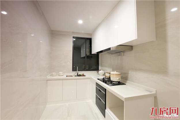 盛世幸福湾:景观楼王 89/115㎡三至四房 新品来袭!——九房网 盛世幸福湾:景观楼王 89/115㎡三至四房 新品来袭!——九房网