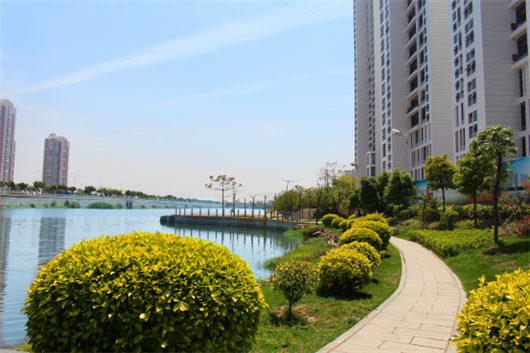 澜湖大观:压轴新品 阔景大宅现房热销——九房网 澜湖大观:压轴新品 阔景大宅现房热销——九房网