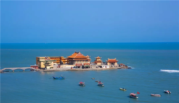 漂浮在海上的寺庙——一座永远不会被淹没的蓬岛佛国——九房网 漂浮在海上的寺庙——一座永远不会被淹没的蓬岛佛国——九房网