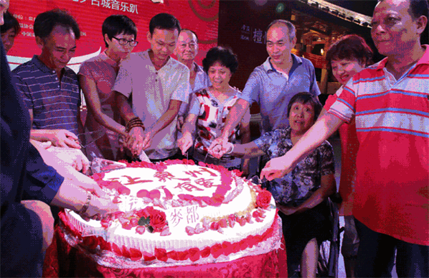 酷炫到炸裂,期待已久的“A先生”来了!接下来的泉州…——九房网 酷炫到炸裂,期待已久的“A先生”来了!接下来的泉州…——九房网