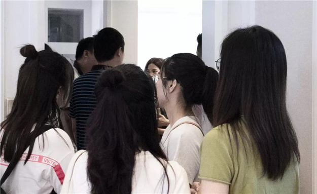 有阿甘的信念才有工匠的精神——九房网 有阿甘的信念才有工匠的精神——九房网