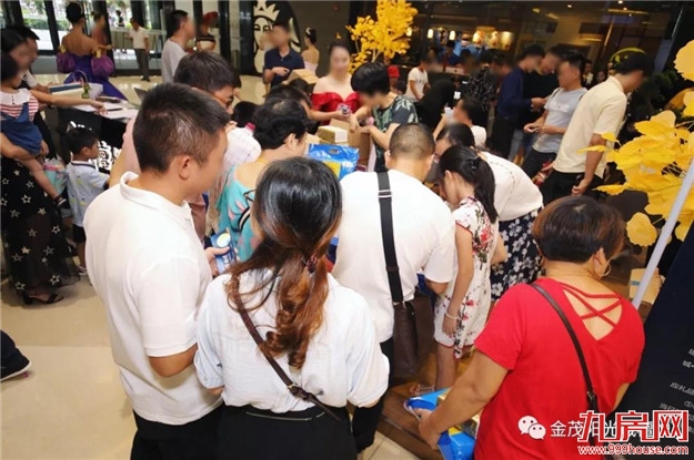 全城轰动!人气爆棚!三展厅齐耀!檀悦启风华——九房网 全城轰动!人气爆棚!三展厅齐耀!檀悦启风华——九房网