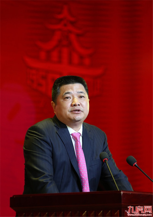 黄其森:做教育医疗,要有信仰,有理想和情怀——九房网 黄其森:做教育医疗,要有信仰,有理想和情怀——九房网