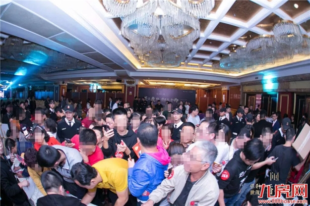 感谢全城厚爱 百信御江帝景月亮湾首期热销——九房网 感谢全城厚爱 百信御江帝景月亮湾首期热销——九房网