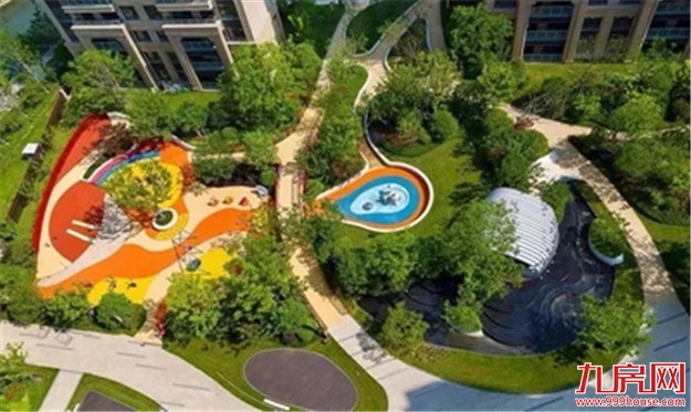 龙湖天璞超4万㎡大中庭园林打造五维园林——九房网 龙湖天璞超4万㎡大中庭园林打造五维园林——九房网