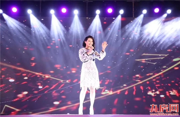 万掌柜带你解密刷爆朋友圈的安溪万达开业品牌秀盛典——九房网