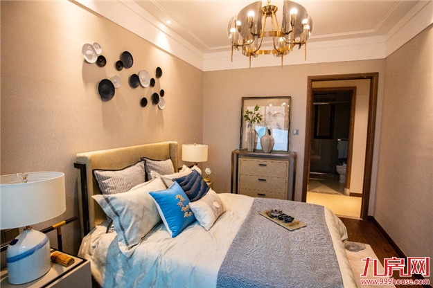 精于心,奢于境丨保利世茂·香槟云城样板房,致敬永恒的经典——九房网 精于心,奢于境丨保利世茂·香槟云城样板房,致敬永恒的经典——九房网