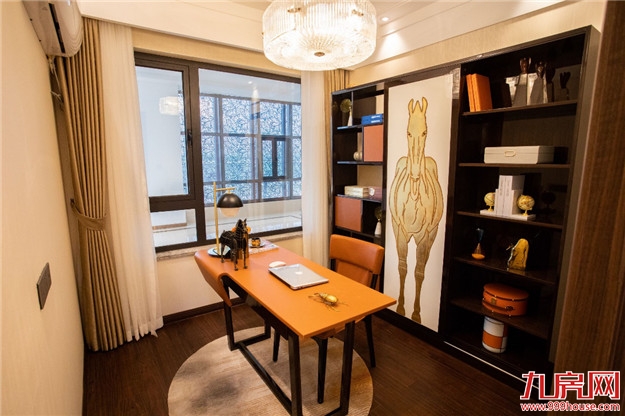 精于心,奢于境丨保利世茂·香槟云城样板房,致敬永恒的经典——九房网 精于心,奢于境丨保利世茂·香槟云城样板房,致敬永恒的经典——九房网