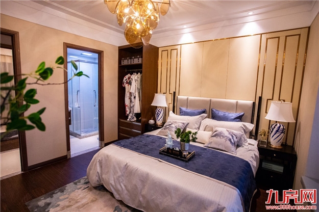 精于心,奢于境丨保利世茂·香槟云城样板房,致敬永恒的经典——九房网 精于心,奢于境丨保利世茂·香槟云城样板房,致敬永恒的经典——九房网