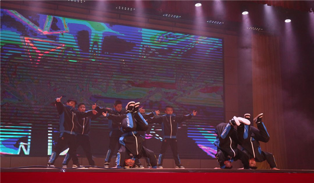 有你世界更精彩,首届台商区少儿春晚大赛完美收官!——九房网 有你世界更精彩,首届台商区少儿春晚大赛完美收官!——九房网