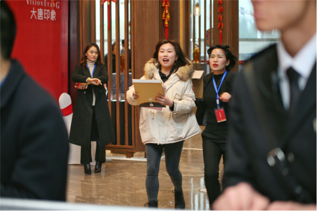 大唐地产郝胜春:地产长跑者踏上跨越式发展新征程——九房网 大唐地产郝胜春:地产长跑者踏上跨越式发展新征程——九房网