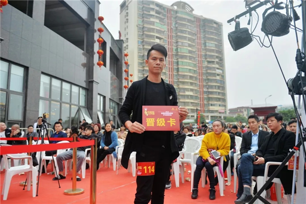 2019中国好声音全国海选泉州赛区首场赛事开启！人帅歌喉好，这位小哥哥实力圈粉——九房网