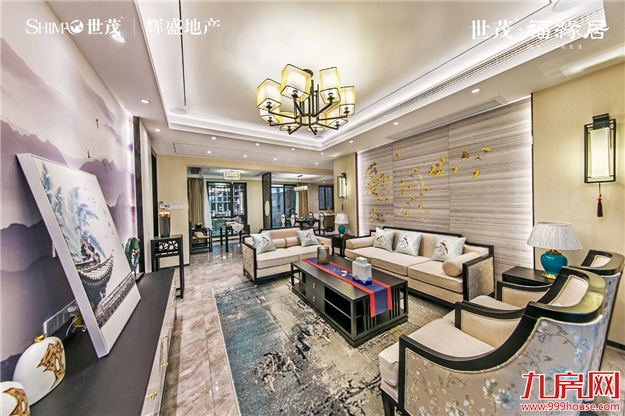 世界城一展厅惊现“龙”的身影！真相竟与世茂双组团新品有关？——九房网