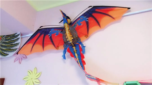 新华都百货:风筝节开幕在即!1000套风筝免费送!——九房网 新华都百货:风筝节开幕在即!1000套风筝免费送!——九房网