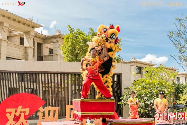 交付啦!世茂国风紫帽一起回家,悦见幸福时光 !——九房网 交付啦!世茂国风紫帽一起回家,悦见幸福时光 !——九房网