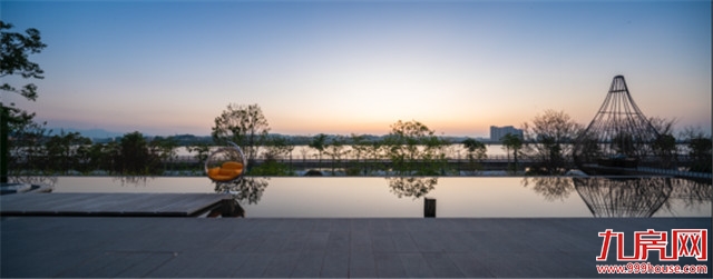 据说每年有1500多万人都去这里,只为看一眼它——九房网 据说每年有1500多万人都去这里,只为看一眼它——九房网