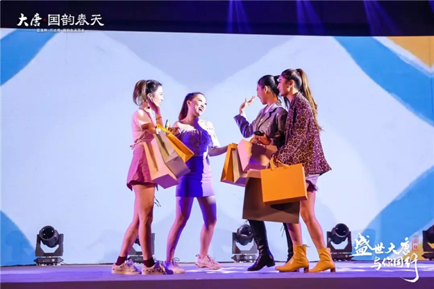 唐潮 匠作 | 时代国风产品发布会璀璨落幕——九房网