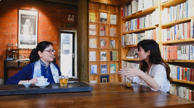 光合计划 | 看荐好书第②期:多元历史古城中的最美书店——九房网 光合计划 | 看荐好书第②期:多元历史古城中的最美书店——九房网