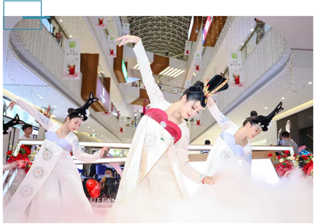 城市双展厅惊艳开放,公园评选大奖出炉!力高大港·樾澜山7月18日倾城启幕——九房网 城市双展厅惊艳开放,公园评选大奖出炉!力高大港·樾澜山7月18日倾城启幕——九房网