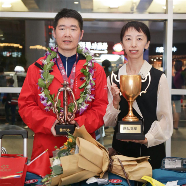 福信戈三战队夺得戈壁挑战赛品牌A队冠军，载誉归来——九房网