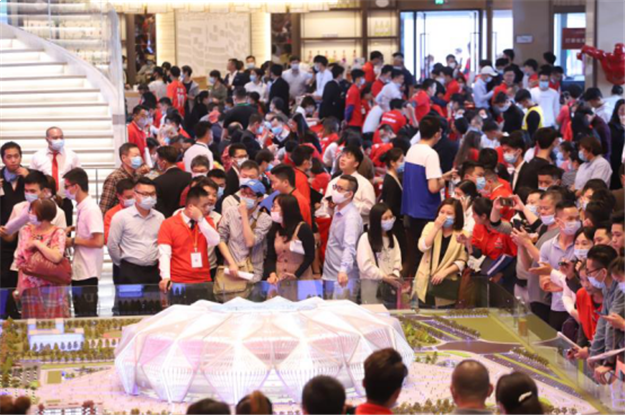 地产界最自信“谐音梗”！恒大新主场旁项目定名为“冠珺”——九房网