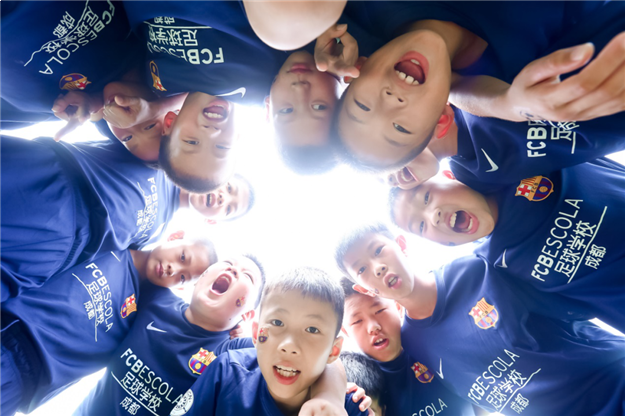 光合教育 | 世茂传非遗薪火,辉映中国骄傲——九房网 光合教育 | 世茂传非遗薪火,辉映中国骄傲——九房网