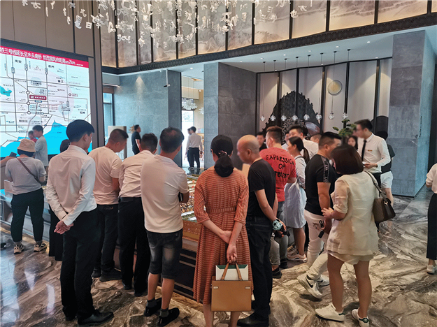 35天劲销3亿!厦门东这个现象级红盘,背后有多少硬核逻辑?——九房网 35天劲销3亿!厦门东这个现象级红盘,背后有多少硬核逻辑?——九房网