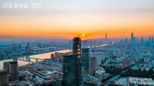 世茂海峡年中突围,产品力和服务力为本——九房网 世茂海峡年中突围,产品力和服务力为本——九房网