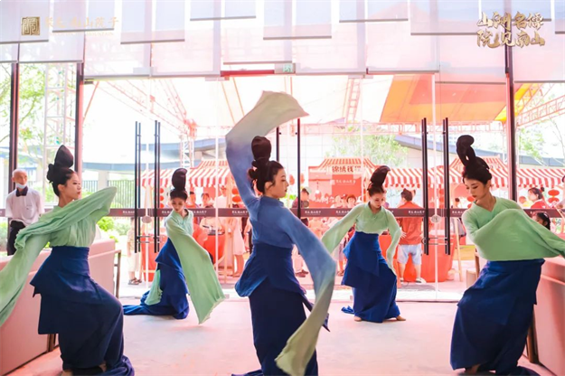 院藏东方 盛世雅集 | 聚龙·南山院子营销中心暨人文美学生活馆惊艳绽放——九房网 院藏东方 盛世雅集 | 聚龙·南山院子营销中心暨人文美学生活馆惊艳绽放——九房网