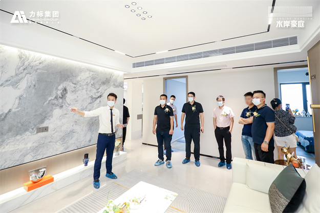 匠心品质,用心著造!力标水岸豪庭实景示范区惊艳开放!——九房网 匠心品质,用心著造!力标水岸豪庭实景示范区惊艳开放!——九房网