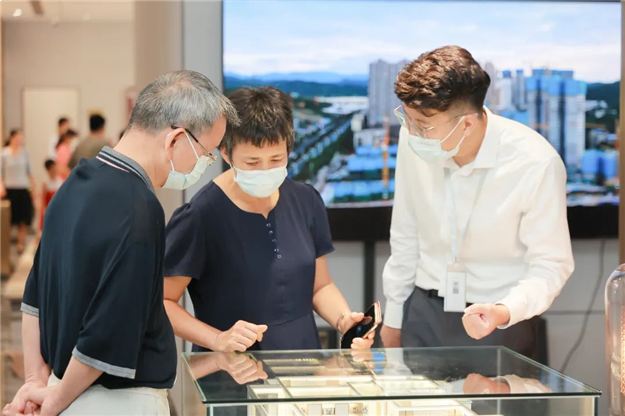 惊艳亮相 | 远洋城建·水墨风景项目营销中心盛启!——九房网 惊艳亮相 | 远洋城建·水墨风景项目营销中心盛启!——九房网