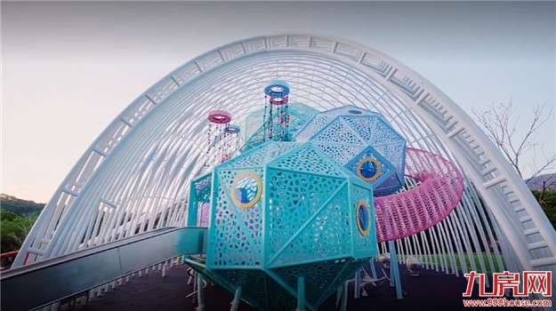 市中心坐拥800亩中央公园,300万起入住登云湖富人区——九房网 市中心坐拥800亩中央公园,300万起入住登云湖富人区——九房网