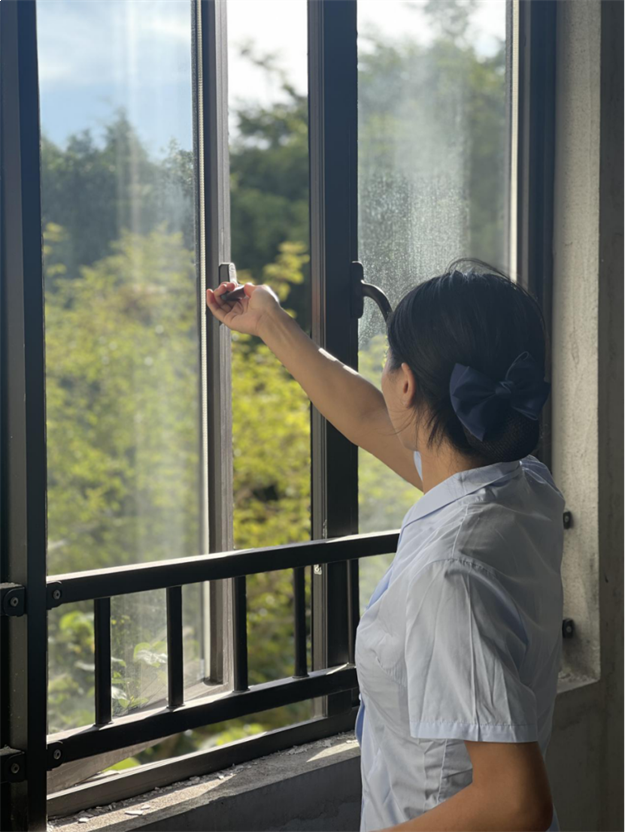 逆风而行|福建史上第二强台风“杜苏芮”来袭,物业人在行动——九房网 逆风而行|福建史上第二强台风“杜苏芮”来袭,物业人在行动——九房网