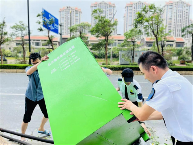 逆风而行|福建史上第二强台风“杜苏芮”来袭,物业人在行动——九房网 逆风而行|福建史上第二强台风“杜苏芮”来袭,物业人在行动——九房网