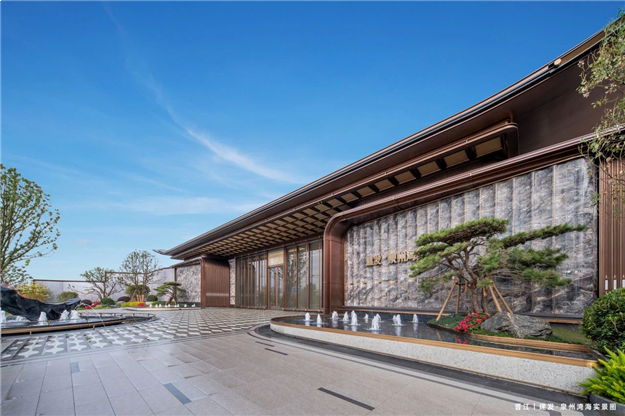 晋江·建发泉州湾海 | 线下万人空巷，线上“热辣滚烫”！泉州这个教科书级示范区实景曝光！——九房网