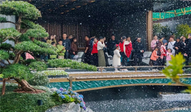 晋江·建发泉州湾海 | 线下万人空巷，线上“热辣滚烫”！泉州这个教科书级示范区实景曝光！——九房网