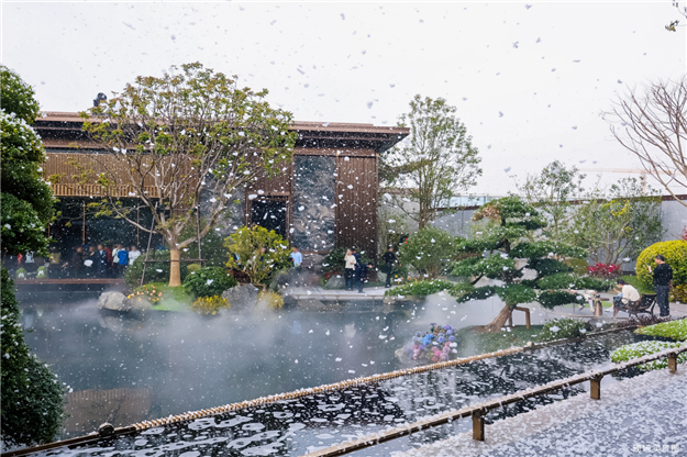 晋江·建发泉州湾海 | 线下万人空巷，线上“热辣滚烫”！泉州这个教科书级示范区实景曝光！——九房网