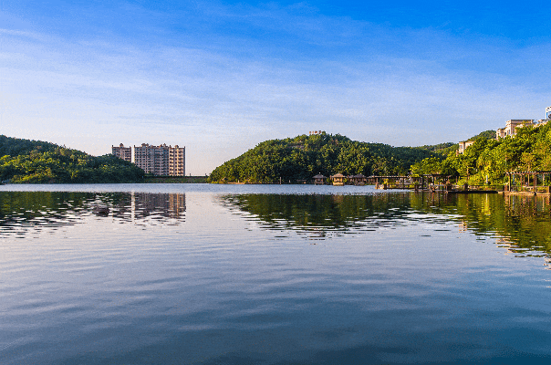 聚龙·云璟|小镇上新!果岭花园洋房 敬献不凡——九房网 聚龙·云璟|小镇上新!果岭花园洋房 敬献不凡——九房网