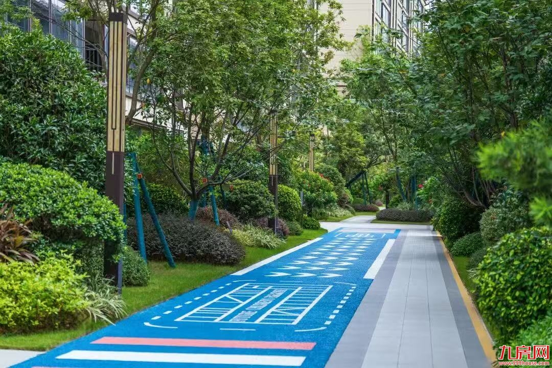 聚龙·云璟|小镇上新!果岭花园洋房 敬献不凡——九房网 聚龙·云璟|小镇上新!果岭花园洋房 敬献不凡——九房网