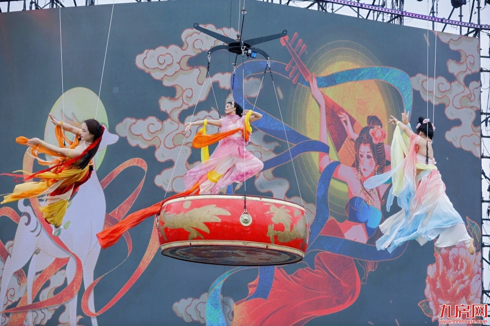 “自在玖鲤”品牌发布暨电音嘉年华启动 江南片区城市更新再提速——九房网