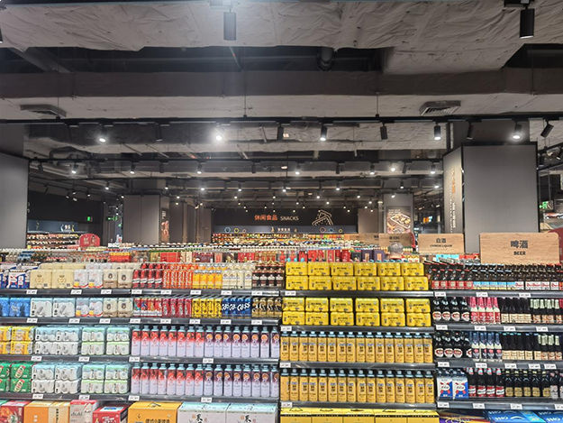 新年逛永辉,年味有新意:泉州中骏世界城店1.10试营业,一站式备齐闽南年货——九房网 新年逛永辉,年味有新意:泉州中骏世界城店1.10试营业,一站式备齐闽南年货——九房网